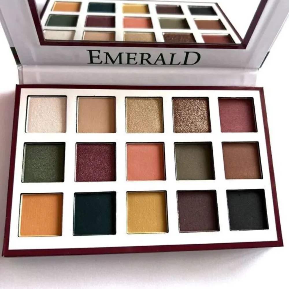 BEAUTY CREATIONS EMERALD EYESHADOW PALETTE CRUELTY‎ FREE